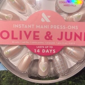Olive & June Coquette Country Instant Mani Press-On Nails Almond Medium 42ct New